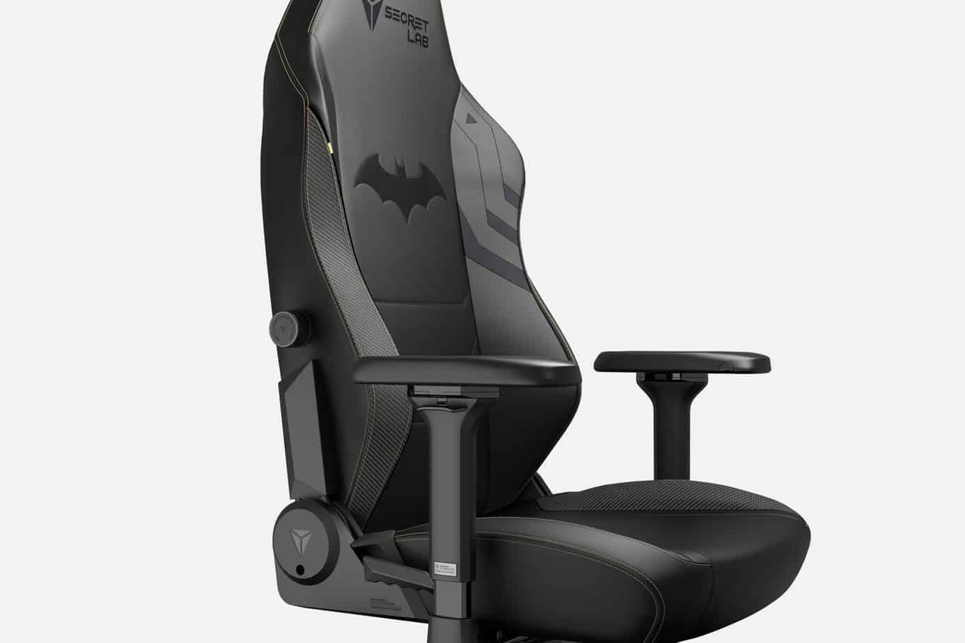 Save 30 on the Batman Dark Knight Titan Evo 2025 with the Secretlab