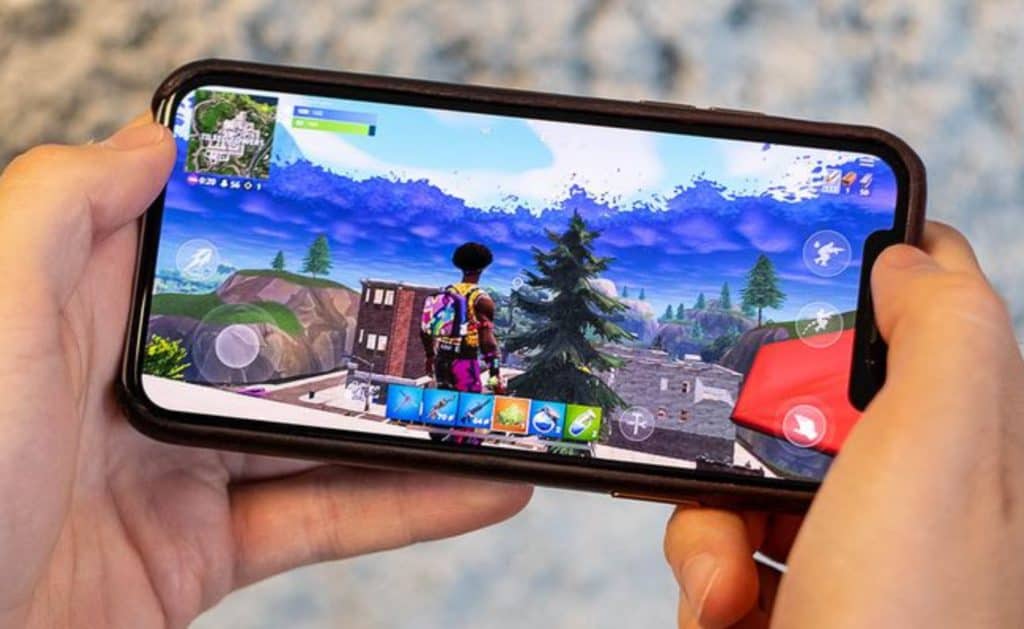 How to get Fortnite on iOS 7