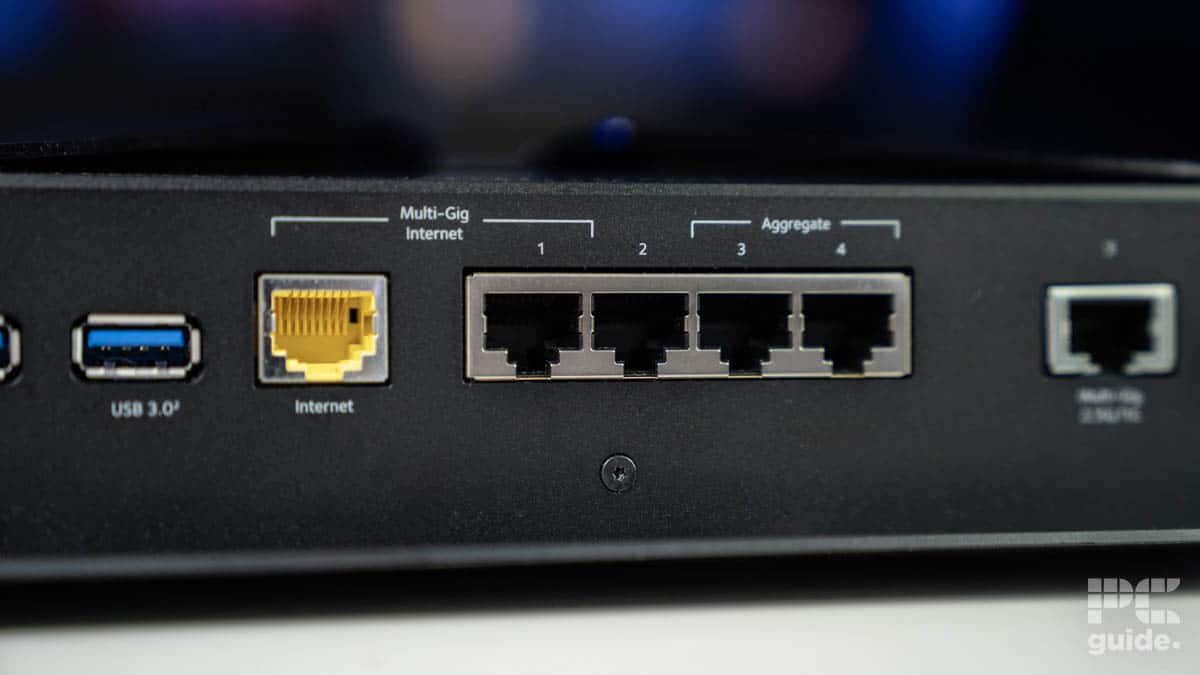 Netgear Nighthawk RAXE500 ethernet, Image by PC Guide