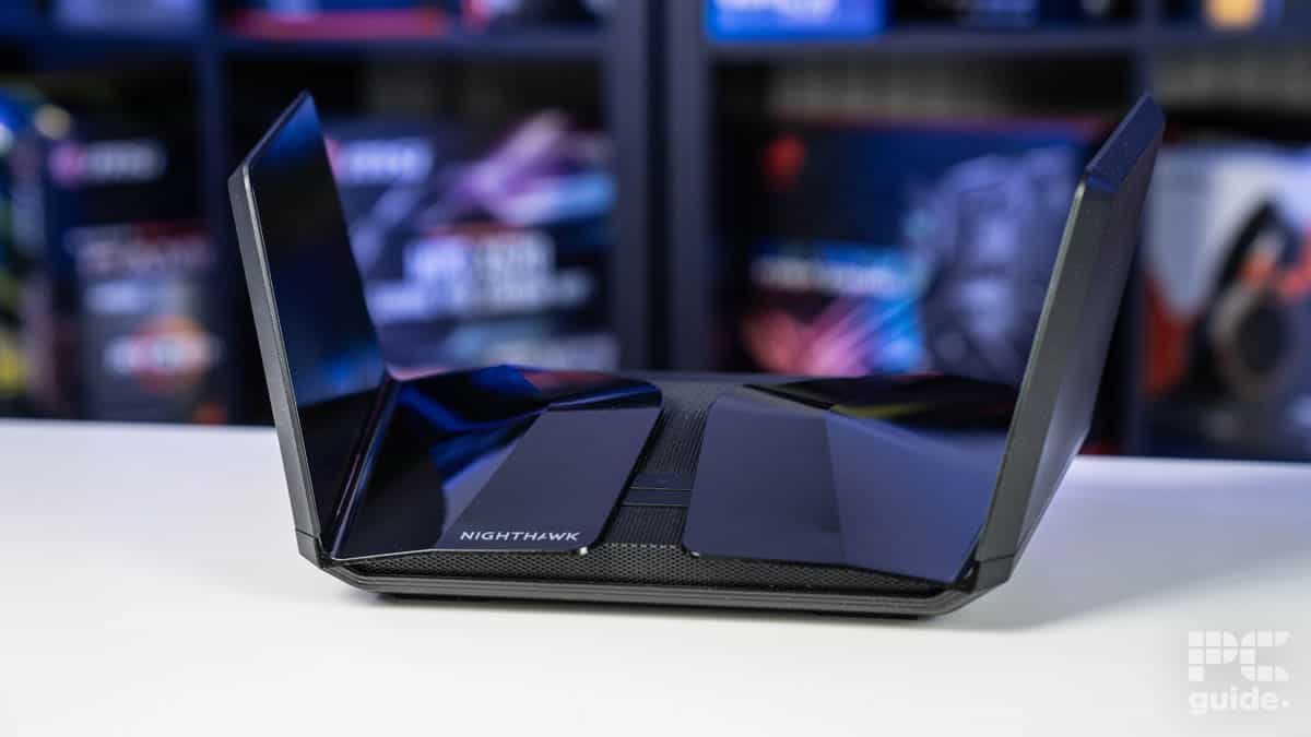 Netgear Nighthawk RAXE500 router front, Image by PC Guide