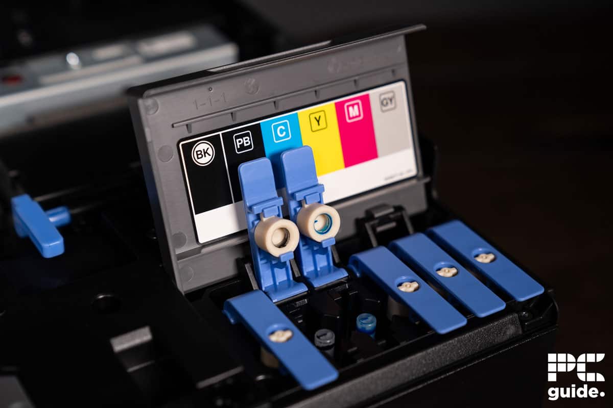 Epson EcoTank ET-8550 open ink tank, Image by PC Guide