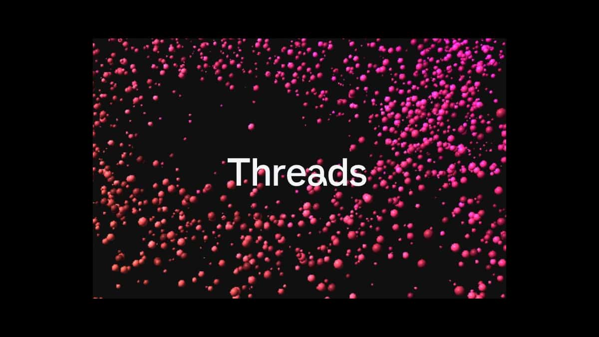 Is threads safe? - Threads Logo on backdrop