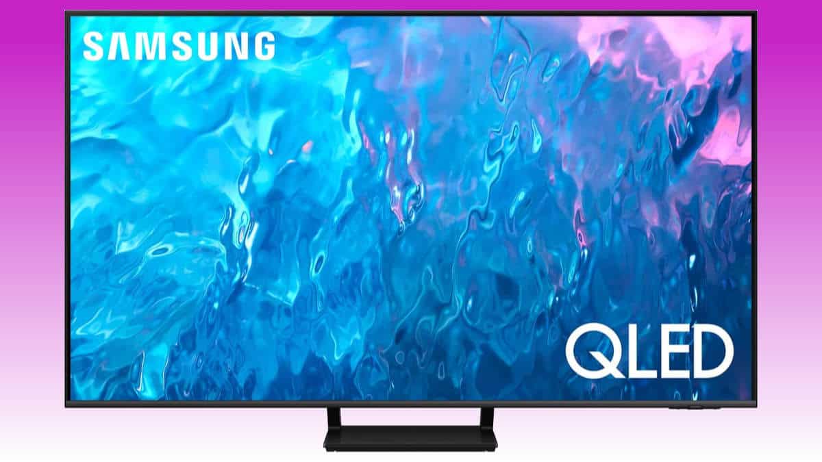 SAMSUNG 55-Inch Class OLED 4K S90C Series Quantum HDR, Dolby Atmos Object  Tracking Sound Lite, Ultra Thin, Q-Symphony 3.0, Gaming Hub, Smart TV with