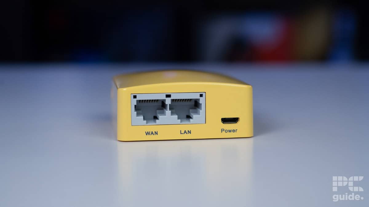 GL.iNet GL-MT300N-V2 Mango ethernet ports and power, Image by PC Guide