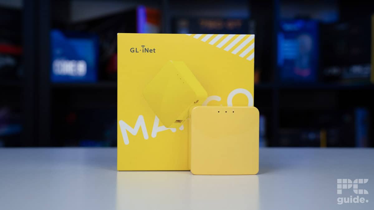 GL.iNet GL-MT300N-V2 Mango in front of box, Image by PC Guide
