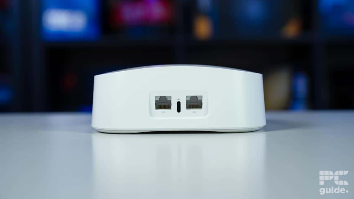 Amazon Eero Pro 6 rear, Image by PC Guide