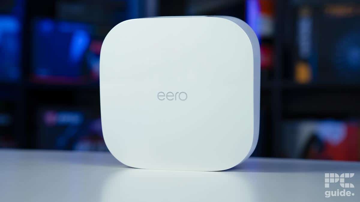 Amazon Eero Pro 6 top, Image by PC Guide