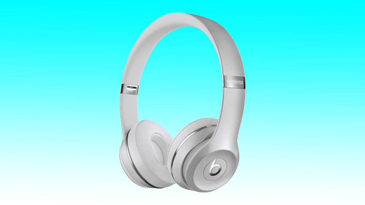 Get a great Christmas deal on Beats by Dr. Dre on-ear headphones available on Amazon.