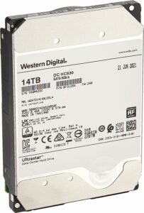 The Western Digital Ultrastar SATA drive is shown on a white background.