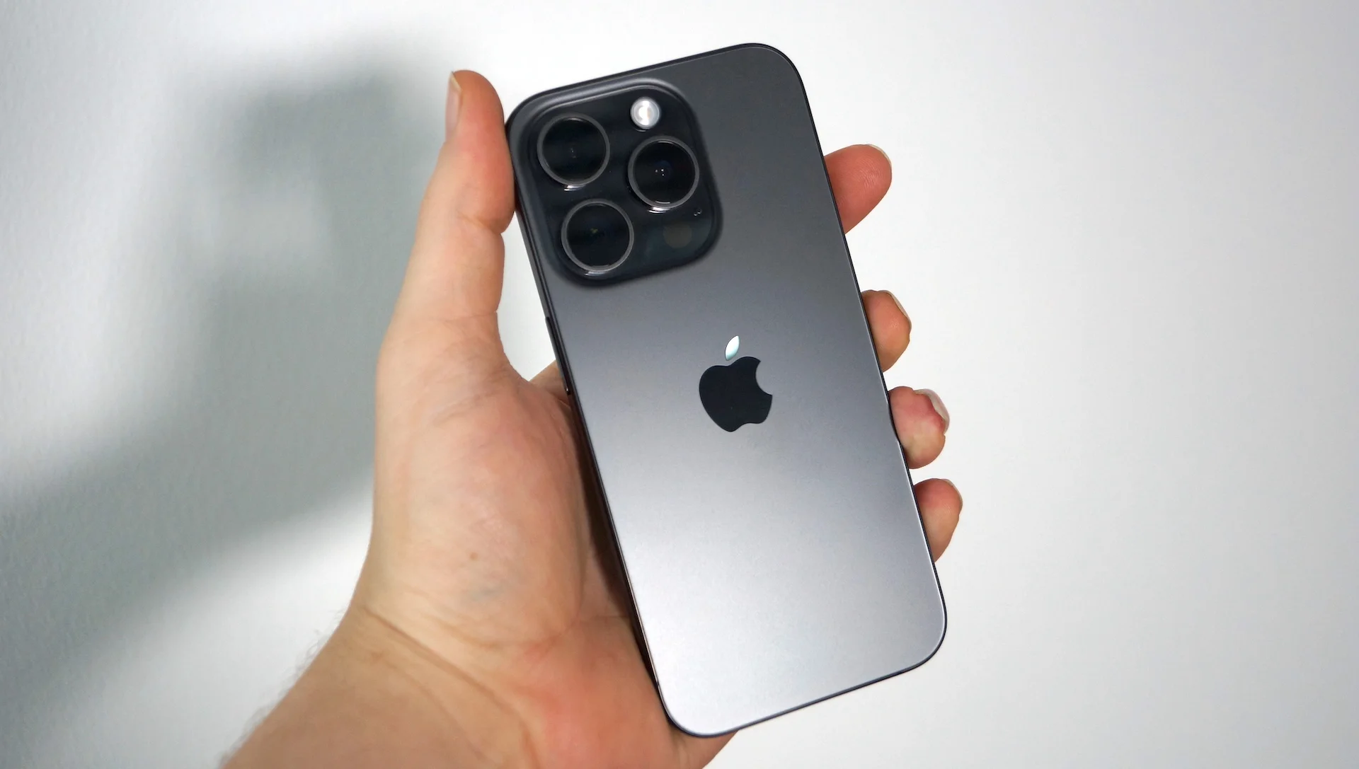 Apple’s foldable ambitions take a hit with year-long delay expected