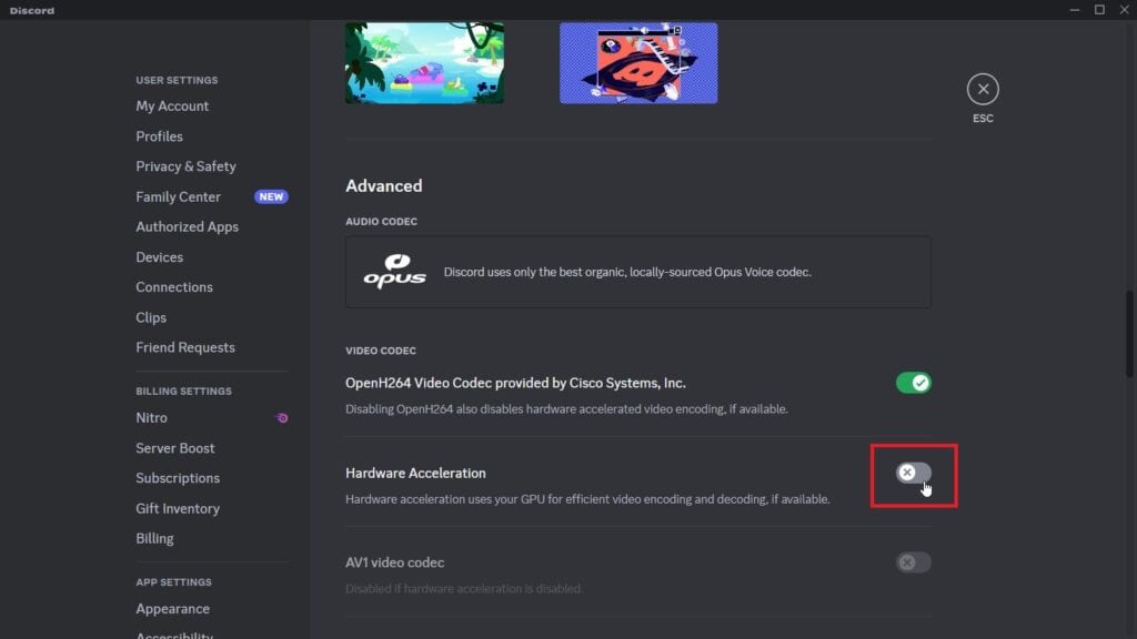 Screenshot of Discord settings with the "advanced" tab open, highlighting the "hardware acceleration" toggle which is turned off to reduce Discord CPU usage.