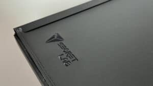 Secretlab Magnus Pro desk mat and logo