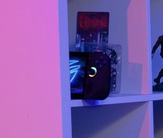 Potential image of the new ROG Ally X (source: ASUS)