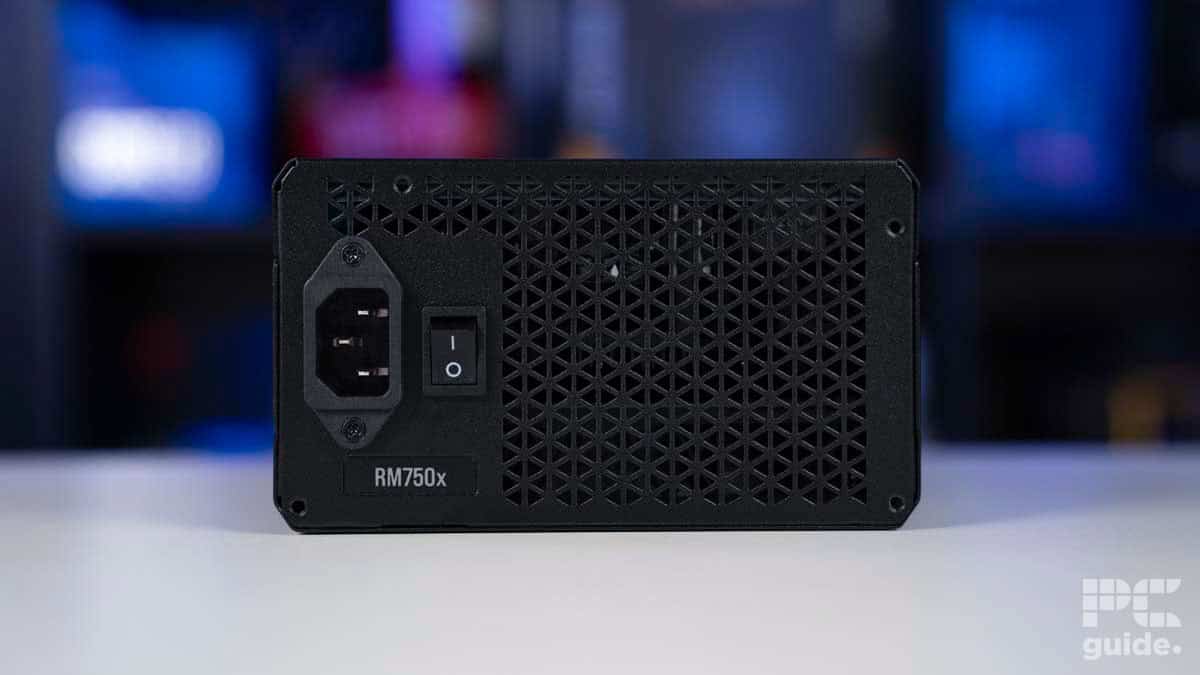 Corsair RM750x back power input, Image by PCGuide