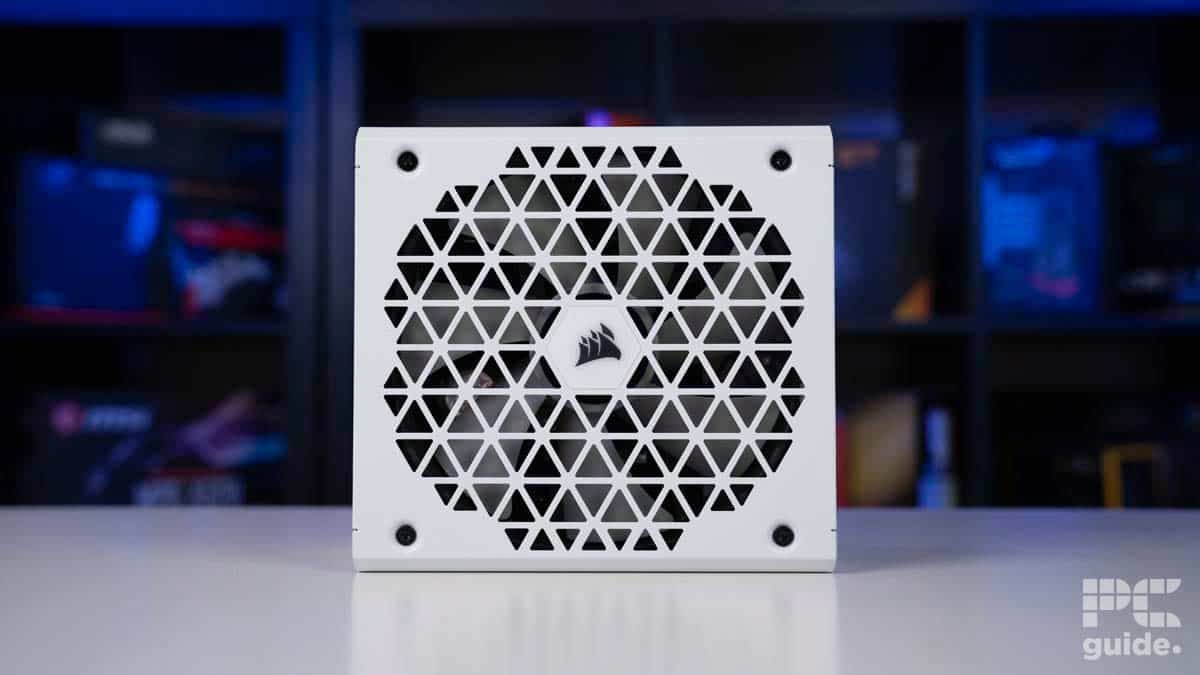 Corsair RM850x Shift White fan, Image by PCGuide