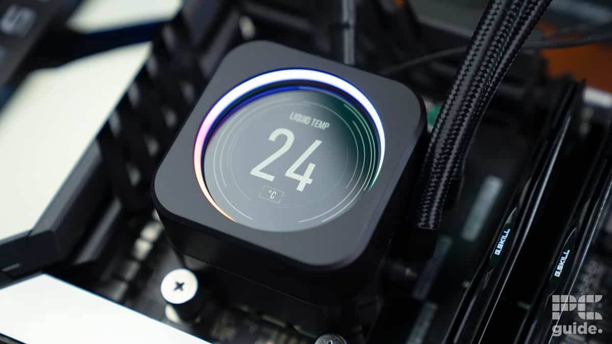 Corsair H150i ELITE LCD XT review – Is it worth it?