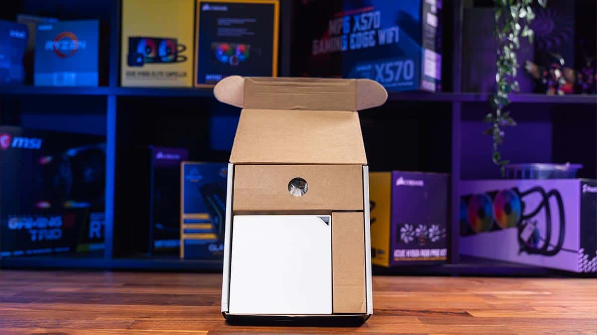 ASUS AX3000 RT-AX57 Go box inside, Image by PC Guide