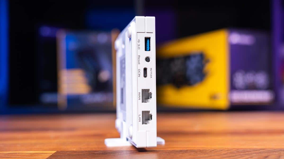 ASUS AX3000 RT-AX57 Go ports, Image by PC Guide