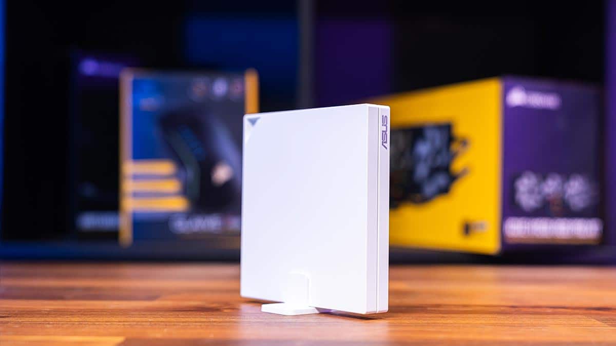 ASUS AX3000 RT-AX57 Go top profile, Image by PC Guide