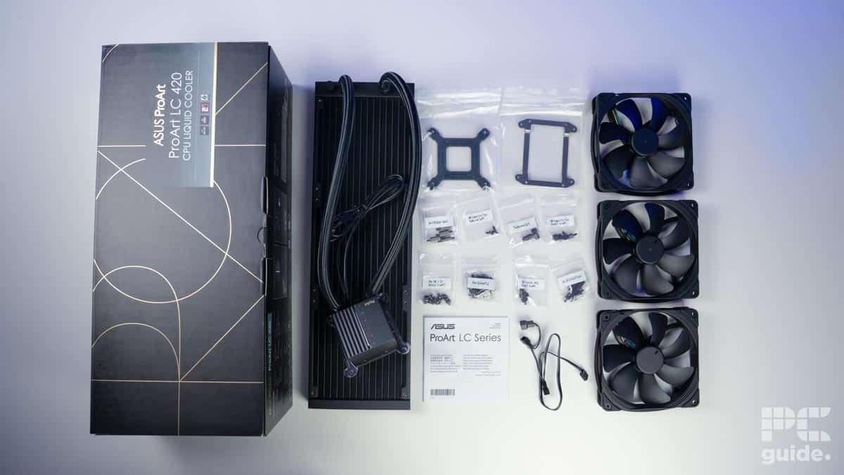 ProArt AC 420 out of the box with box contents
