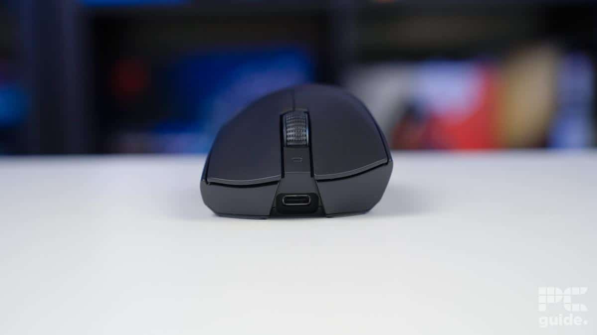 Razer DeathAdder V3 HyperSpeed front, Image by PC Guide