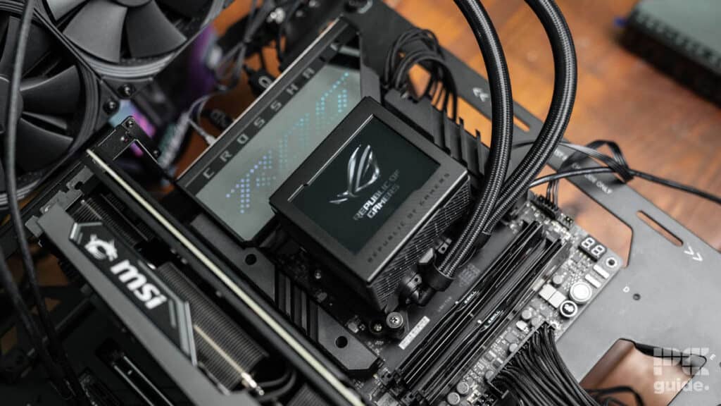 Crosshair X670E Hero in the test bench ready to be tested