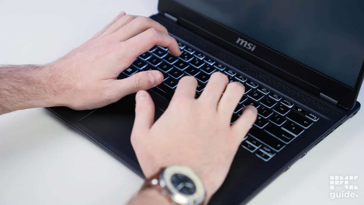 MSI Prestige 14 AI Evo typing, Image by PC Guide
