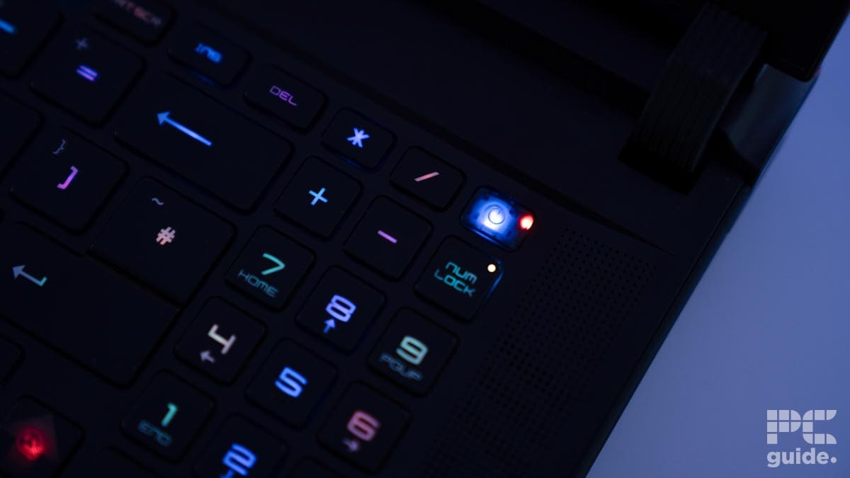 MSI Raider GE78 HX 14VHG numpad and power, Image by PC Guide