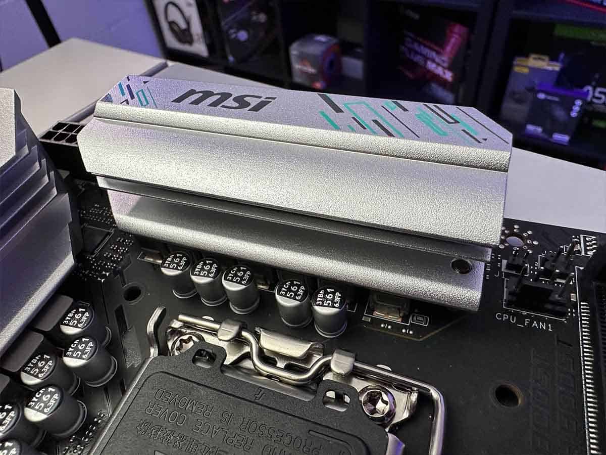 MSI B760 Gaming Plus WiFi vrm heatsink