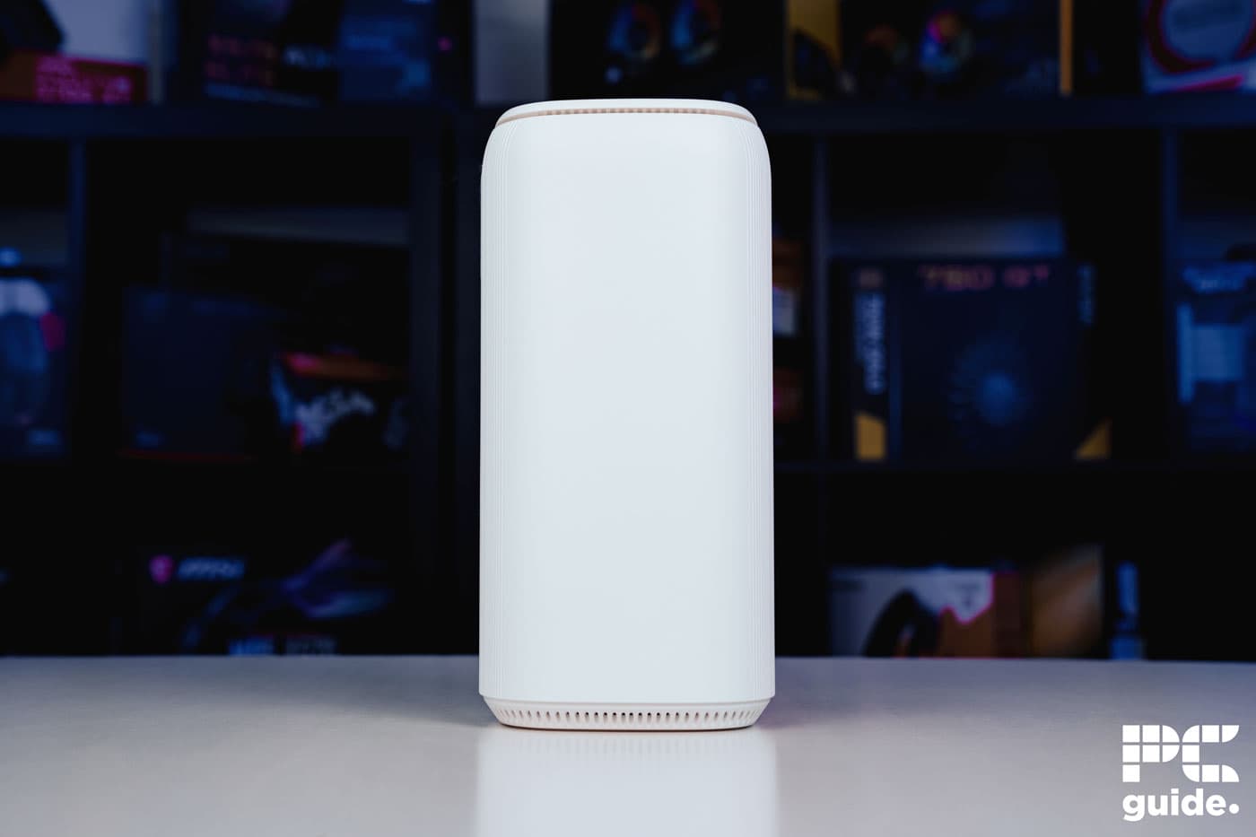 Acer Connect X6E side, Image by PC Guide