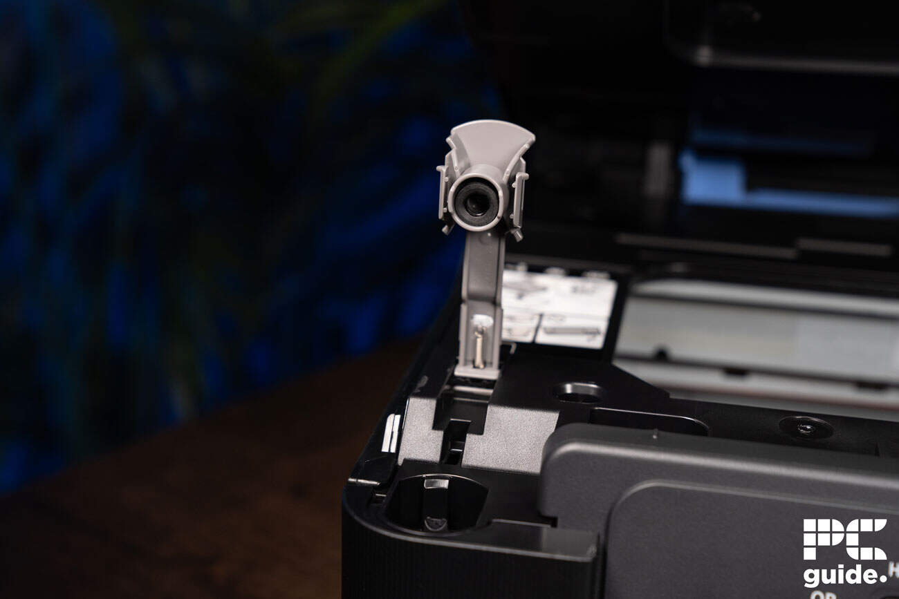 Canon PIXMA G3570 black ink tank stopper, Image by PC Guide