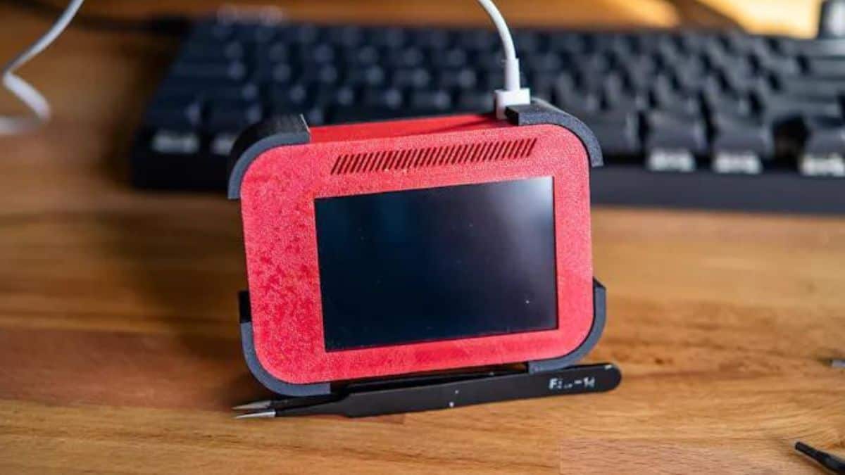 Someone made a DIY AI companion with a Raspberry Pi-powered voice assistant and we want one