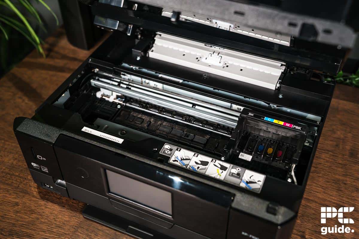 Epson Expression Premium XP-7100 insides, Image by PC Guide