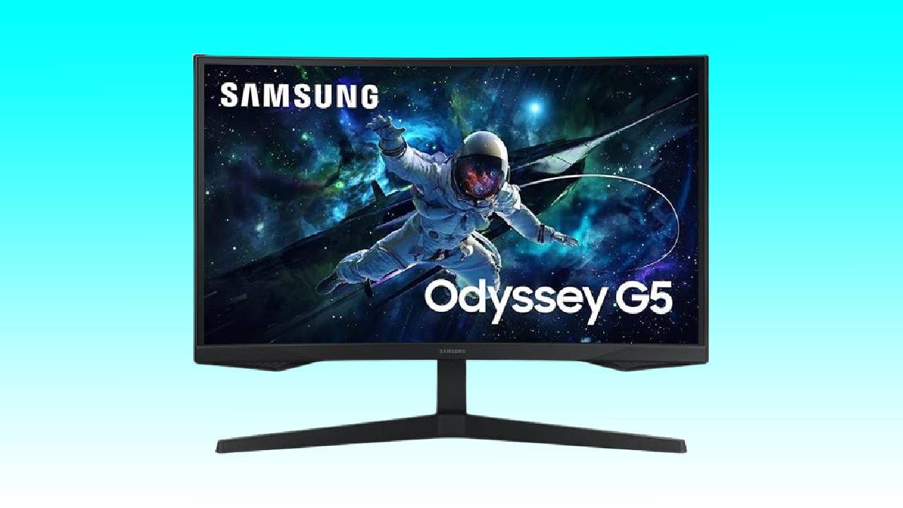 We love the Samsung Odyssey series and this 32″ curved gaming monitor has never been cheaper