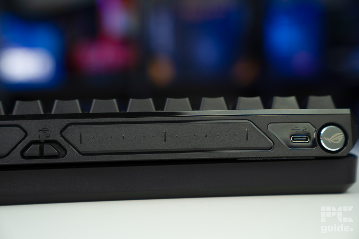 ROG Falchion ACE HFX port 2 and touch bar, Image by PC Guide