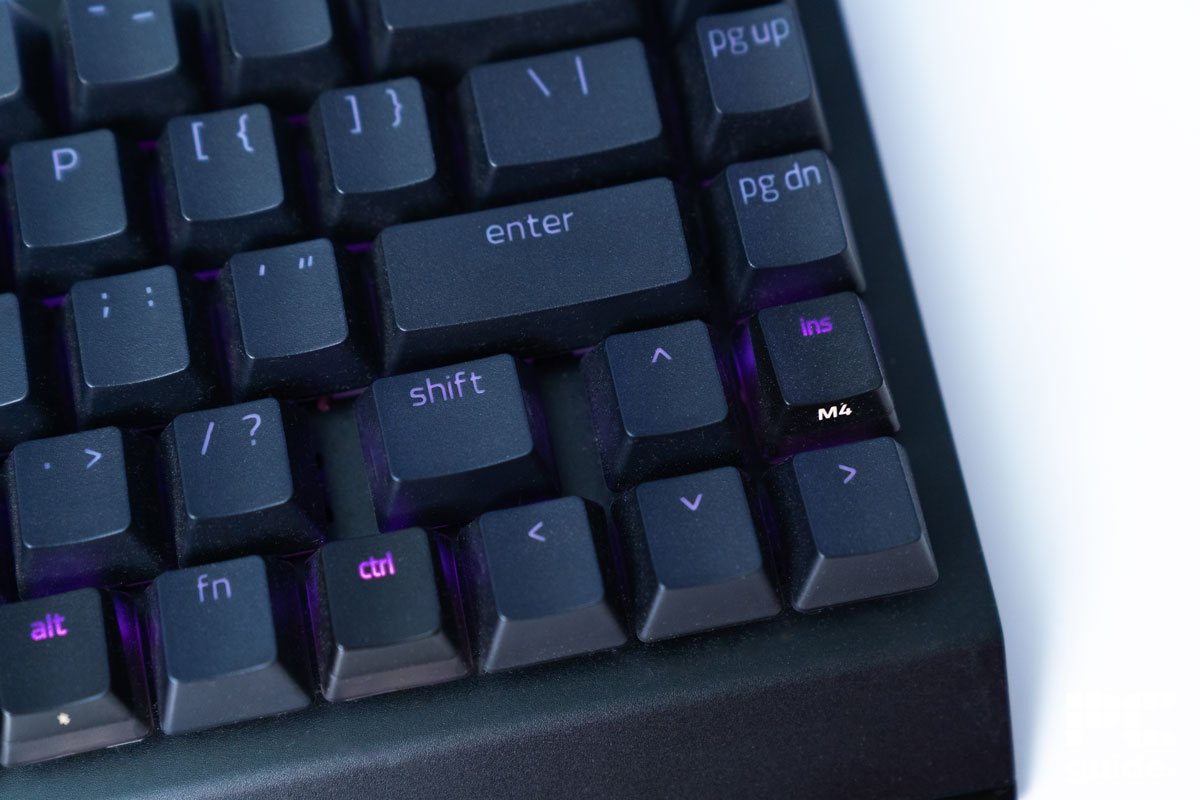 Razer Blackwidow V3 Mini Hyperspeed arrow keys, Image by PC Guide