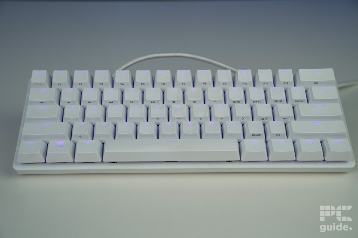 Razer Huntsman Mini Mercury laying down, Image by PC Guide