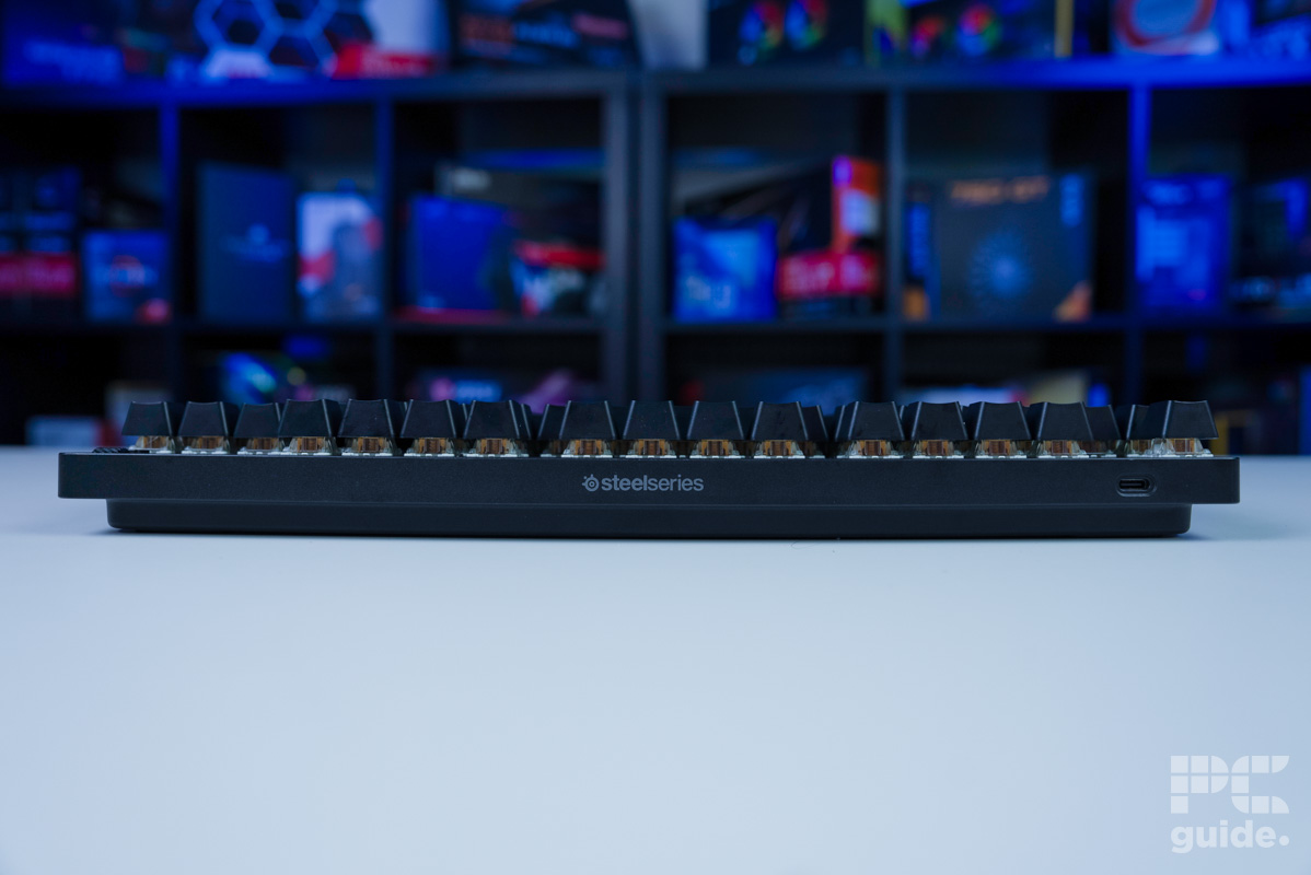 SteelSeries Apex 9 TKL top end, Image by PC Guide