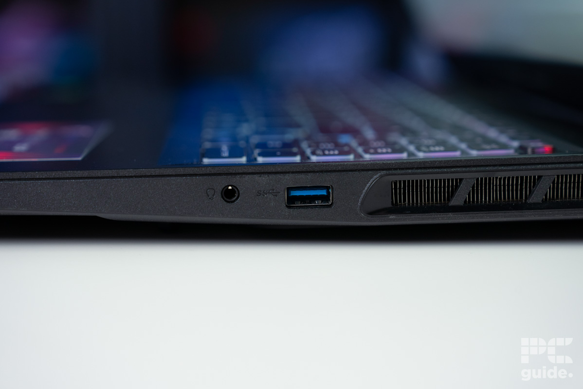 MSI Crosshair 16 HX D14V right side IO, Image by PC Guide