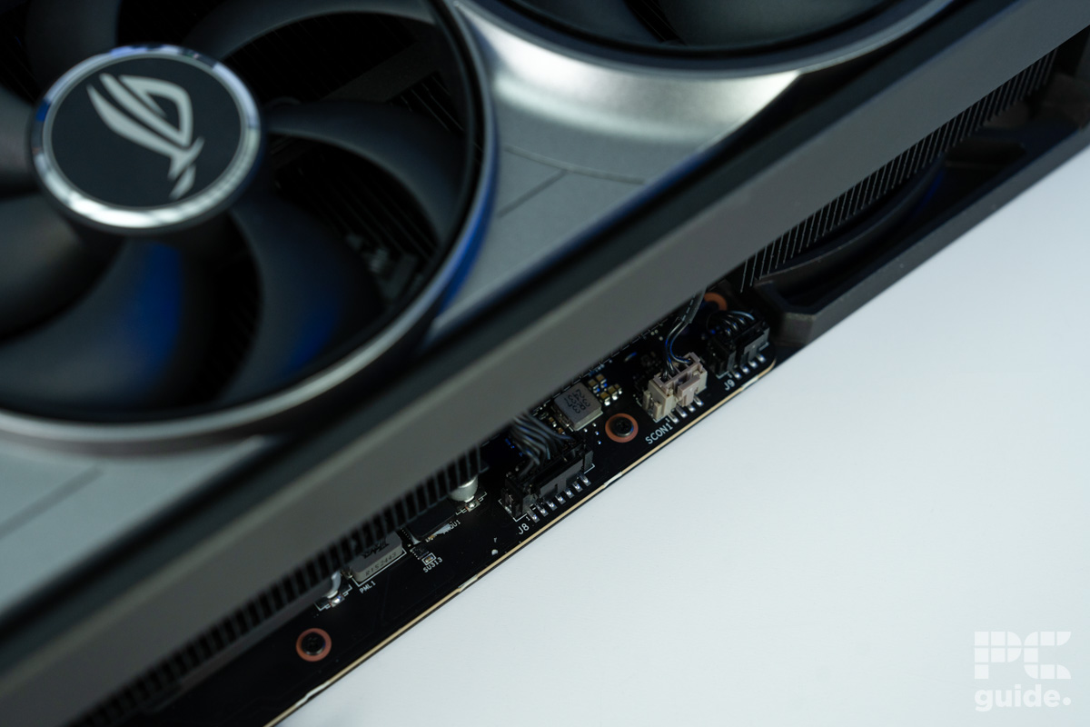 ROG Astral GeForce RTX 5080 OC fan connectors, Image by PC Guide