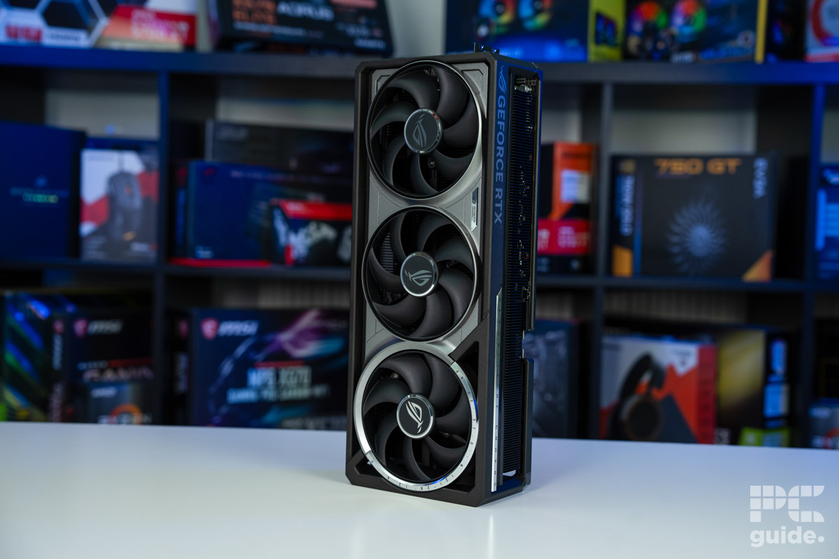 ROG Astral GeForce RTX 5080 OC standing, Image by PC Guide