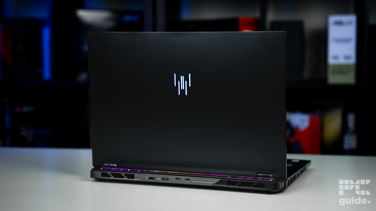 Acer Predator Helios 18 AI review: a desktop replacement laptop with top end hardware