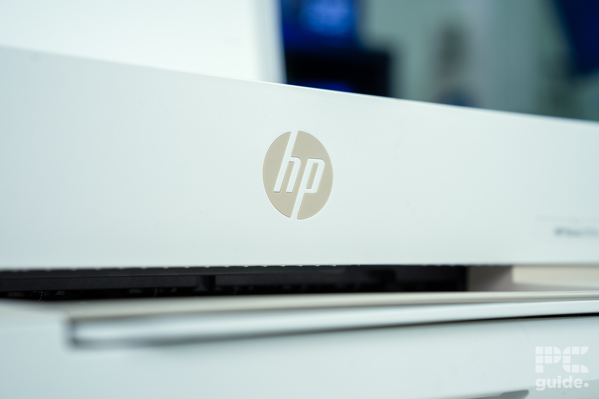 HP Envy 6120e logo front, Image by PC Guide