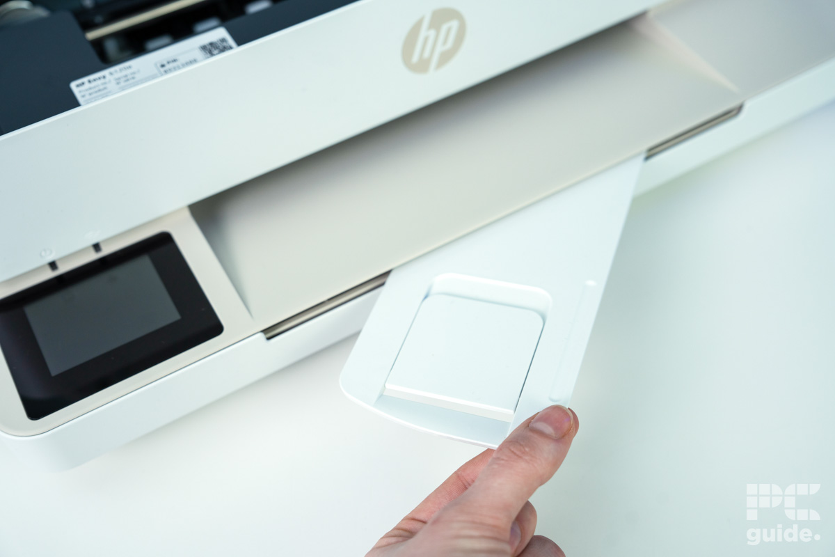 HP Envy 6120e output tray folding, Image by PC Guide