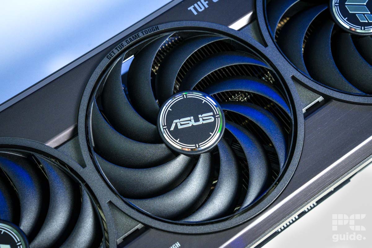 ASUS TUF Gaming GeForce RTX 5070 OC central fan, Image by PC Guide