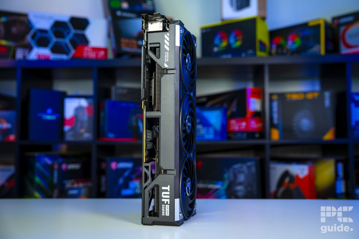 ASUS TUF Gaming GeForce RTX 5070 OC vertical PCIe side, Image by PC Guide