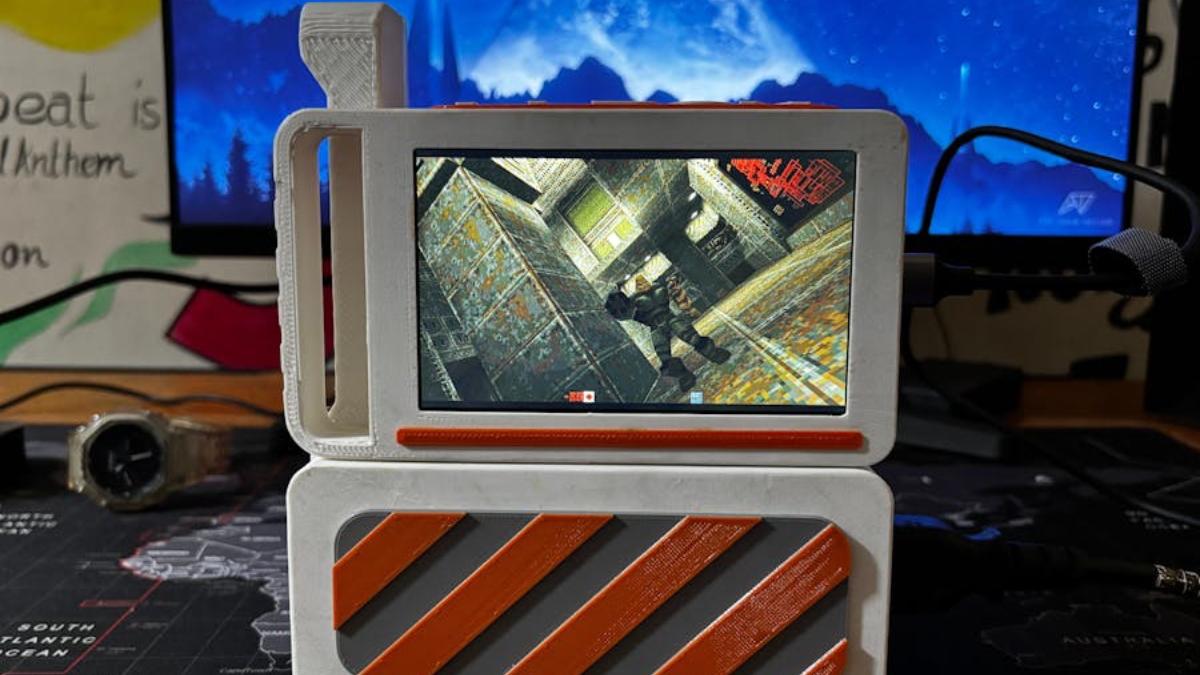 Pi Box V2 mini-PC running Quake
