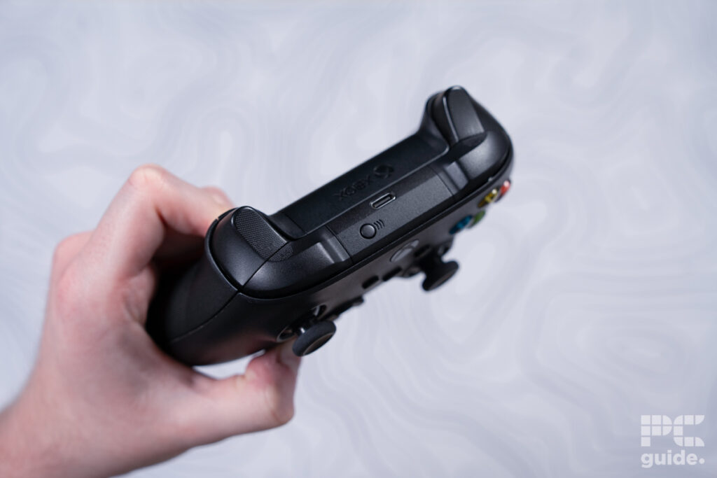 Xbox controller pairing button