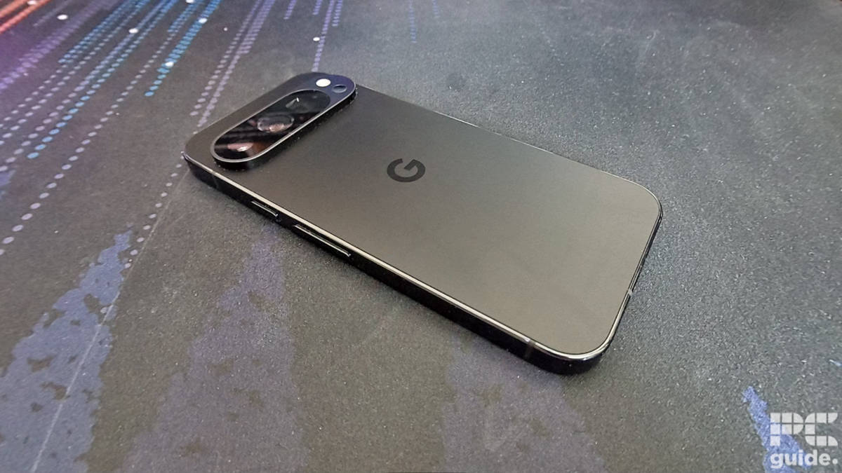 Prototype Pixel 10 Pro leaks with a bigger camera and different moved parts