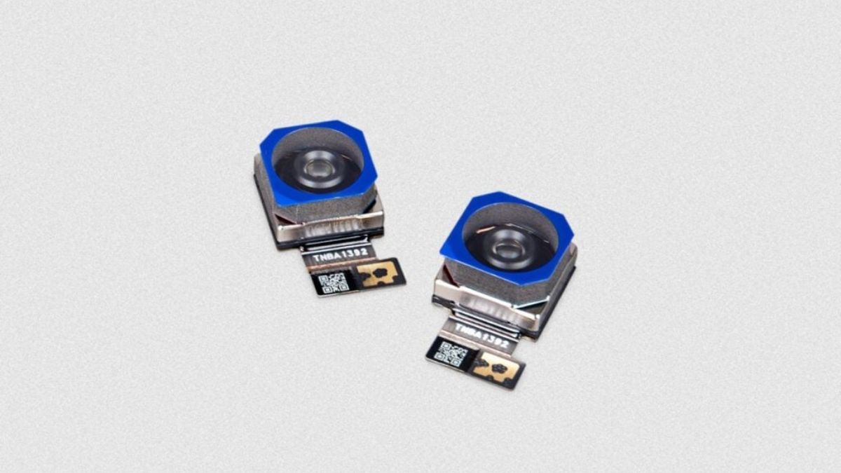 Raspberry Pi releases an even smaller 12-megapixel camera module, available from $15